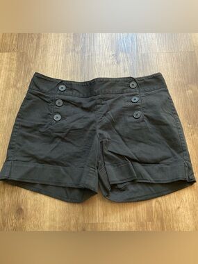 Express Design Studio Black Shorts w/ Accent Buttons 8